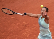 开云体育APP下载-包含S赛明星选手受伤退赛，引发热议的词条