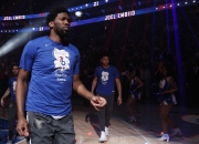 开云APP-步行者横扫广州队，恩比德高光表现