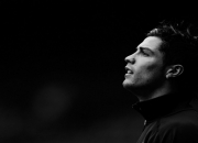 开云体育入口-终局烽烟，当赛车的心脏为进球而狂飙