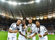 开云APP-马德里德比再度燃爆，皇马主场取胜加冕