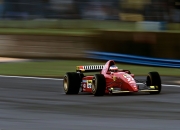 开云体育官网-三座球馆，同一片星空，当东契奇照亮达拉斯，灰熊与深圳各自突围