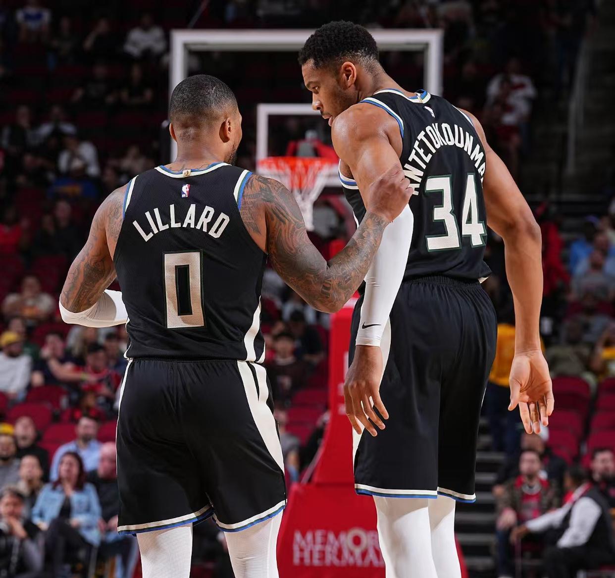 包含雄鹿客场大胜太阳,取得二连胜的词条 包含雄鹿客场大胜太阳,取得二连胜的词条