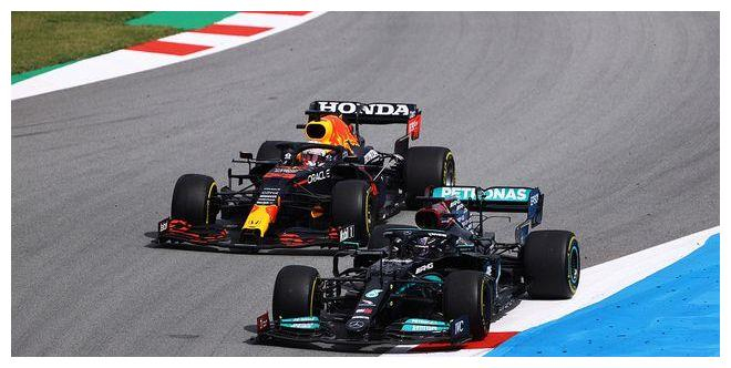 红牛二队力克法拉利,拉塞尔带队取胜 红牛二队力克法拉利,拉塞尔带队取胜