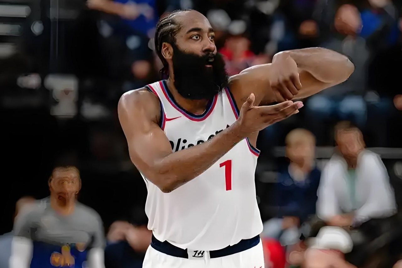 四川队鏖战骑士,哈登惊艳四座 四川队鏖战骑士,哈登惊艳四座