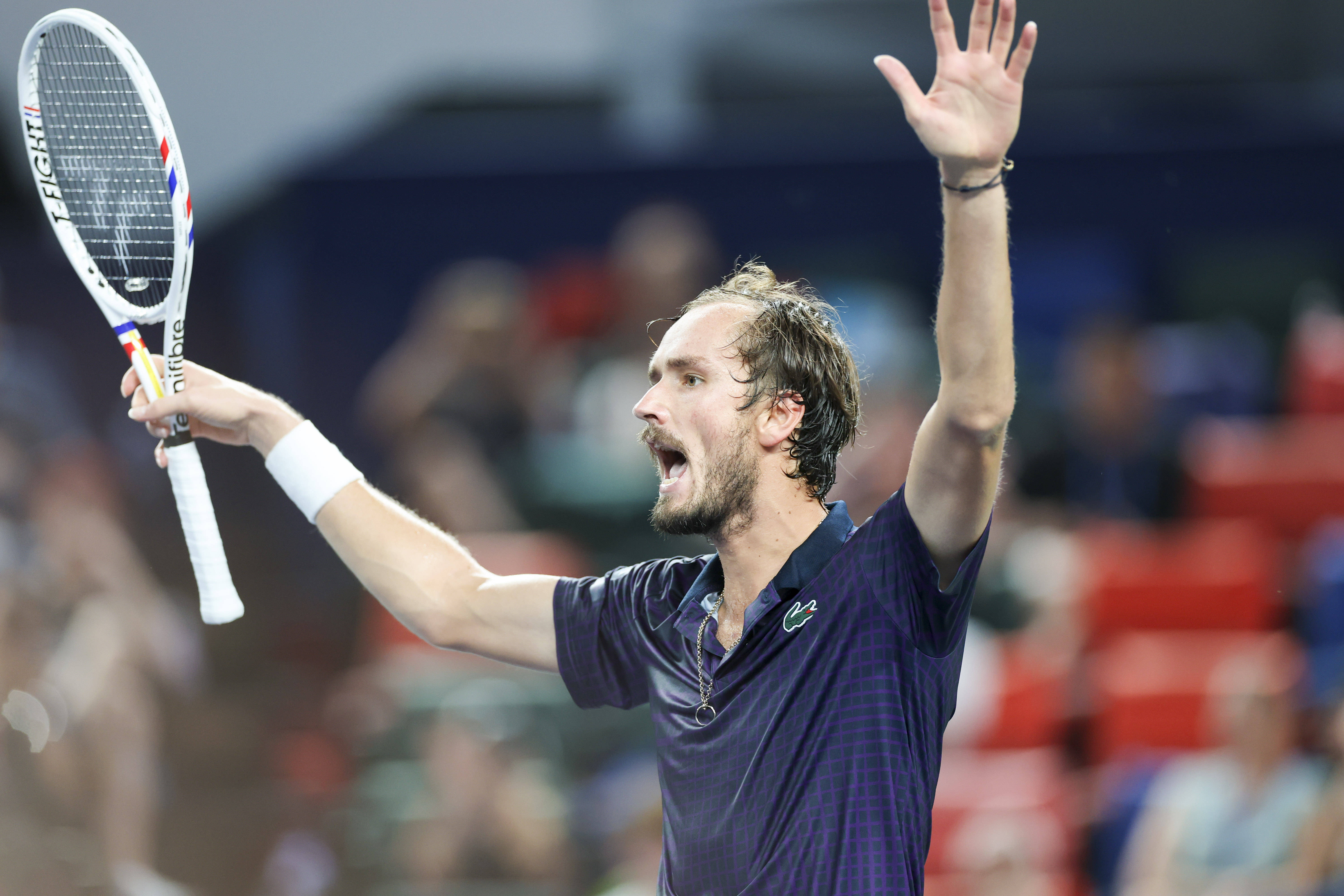 澳网险胜美网,梅德韦杰夫带队取胜 澳网险胜美网,梅德韦杰夫带队取胜