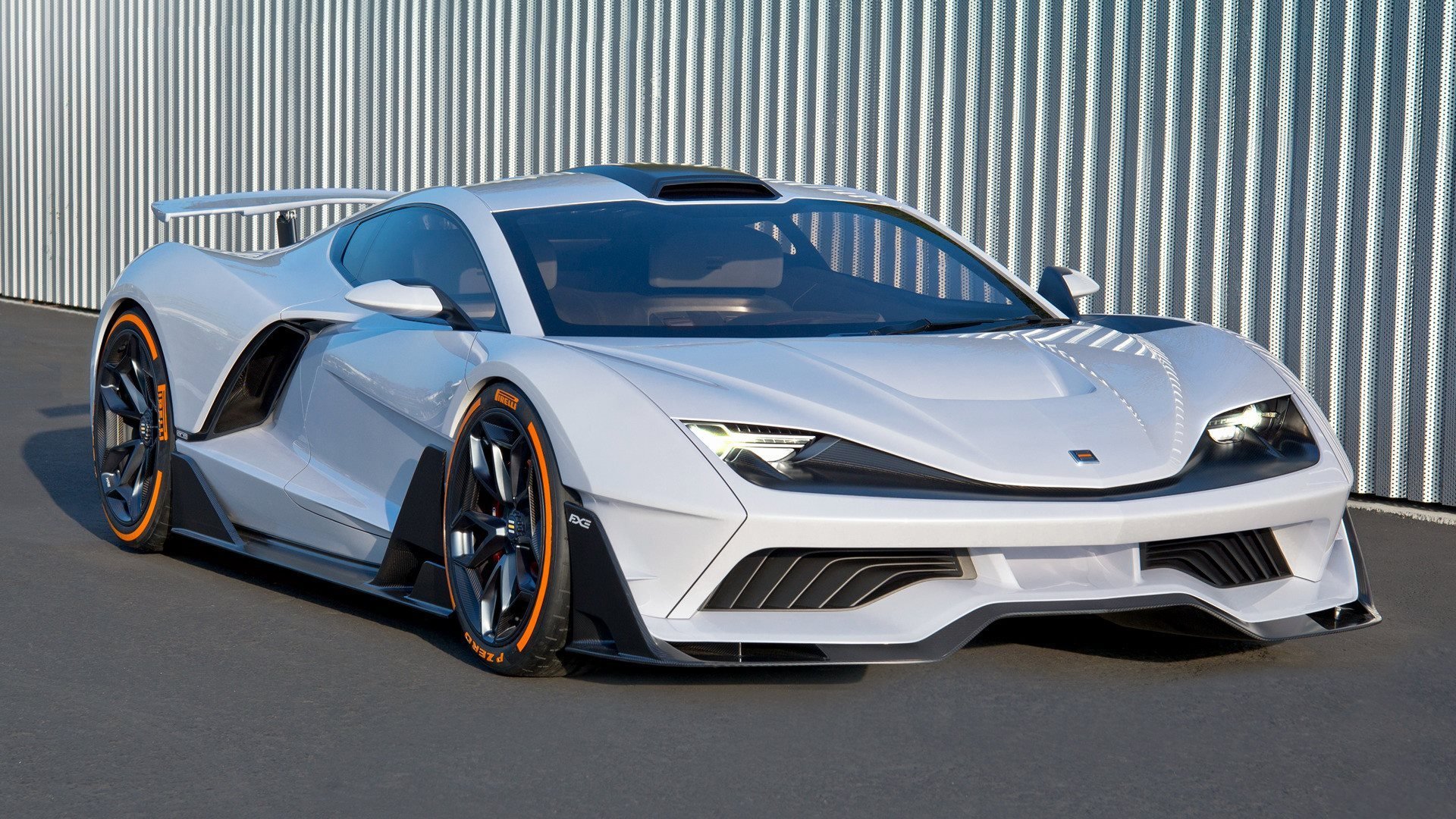 欧冠半决赛焦点战,蓝黑军团昂首晋级,挺进巅峰对决